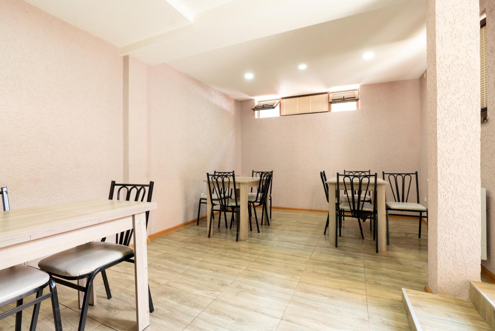 Hotel A&K Τυφλίδα Εξωτερικό φωτογραφία
