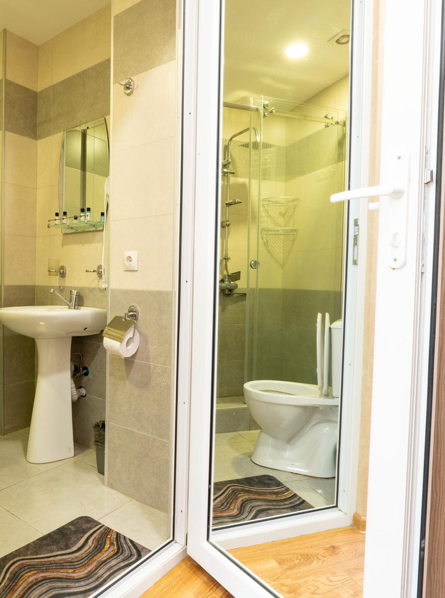 Hotel A&K Τυφλίδα Εξωτερικό φωτογραφία